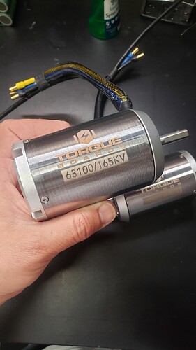 16188912668211228409966972959807