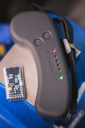 Product-VX1 Remote (Insta Story)-1