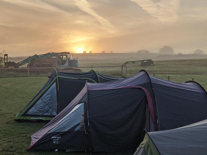 PXL_20210912_061813917