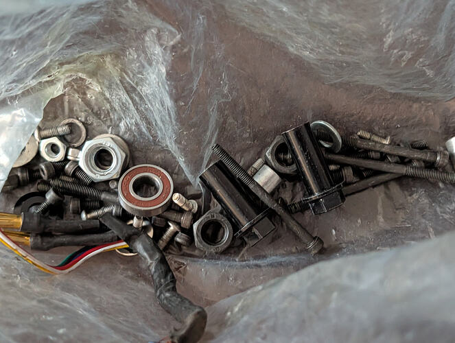 PXL_20251201_213359668.MP