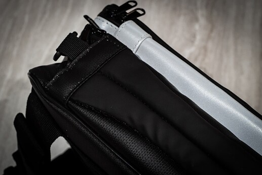 Arca Pack_Handle
