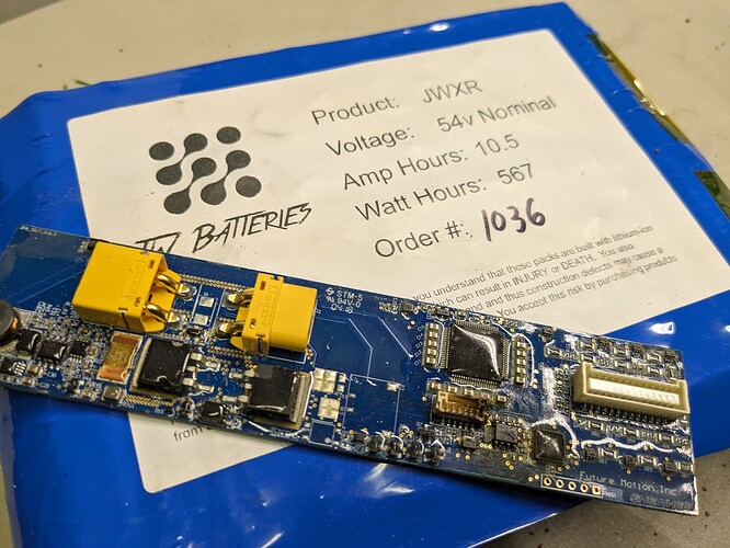 PXL_20250221_003805046